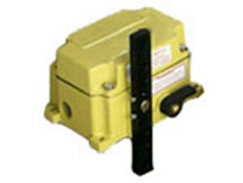 点击查看详细信息<br>标题：HFKLT2-N拉绳开关 阅读次数：2206