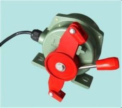 点击查看详细信息<br>标题：双向拉绳开关XLLS-II 阅读次数：2126