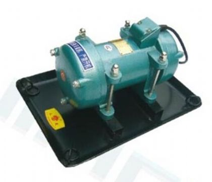 点击查看详细信息<br>标题： ZW7/10附着式振动器 阅读次数：2041