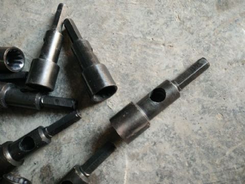 点击查看详细信息<br>标题：锚索搅拌器 阅读次数：2149