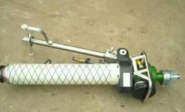 点击查看详细信息<br>标题：钻机 阅读次数：2118