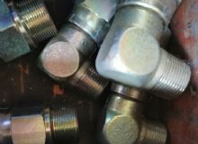 点击查看详细信息<br>标题：直角旋转水接头 阅读次数：1892