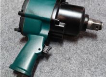 点击查看详细信息<br>标题：风动扳手 阅读次数：2099