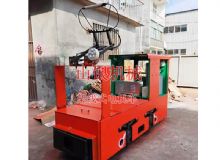 点击查看详细信息<br>标题：架线式电机车 阅读次数：2070